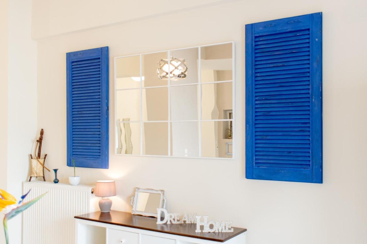 Blue Iris: Stylish Apartment Just 10 Minutes Walk From Old Town Chania ハニア エクステリア 写真