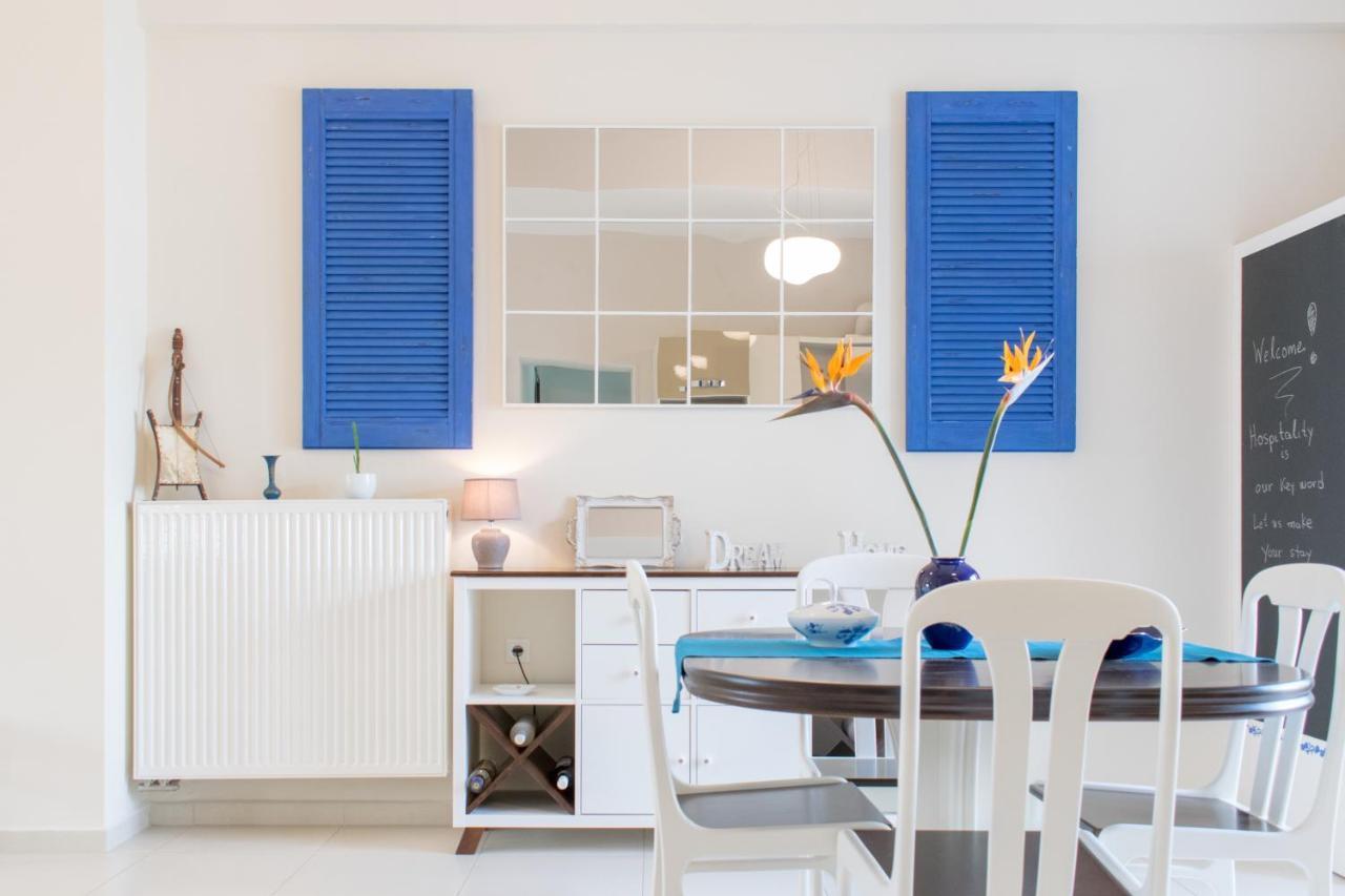 Blue Iris: Stylish Apartment Just 10 Minutes Walk From Old Town Chania ハニア エクステリア 写真